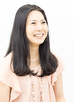 前田佳子